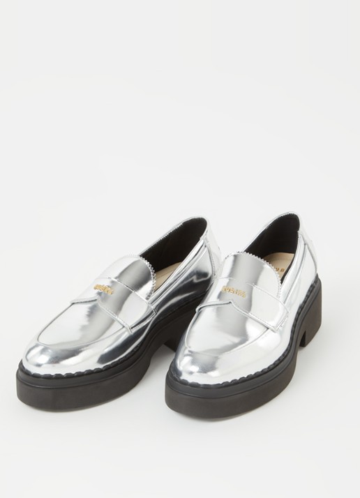 Nubikk Frankie loafers van leer met metallic finish - detail zilver