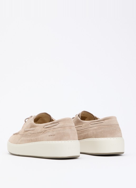 Nubikk Jiro Yacht bootschoen van suède - achterkant 5 donkerbeige