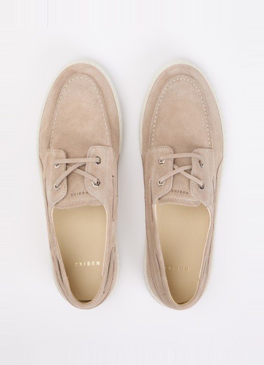 Nubikk Jiro Yacht bootschoen van suède - detail 2 donkerbeige