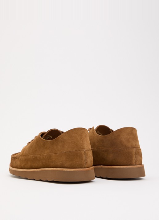 Nubikk Milo Macaw II casual veterschoen van suède - achterkant cognac
