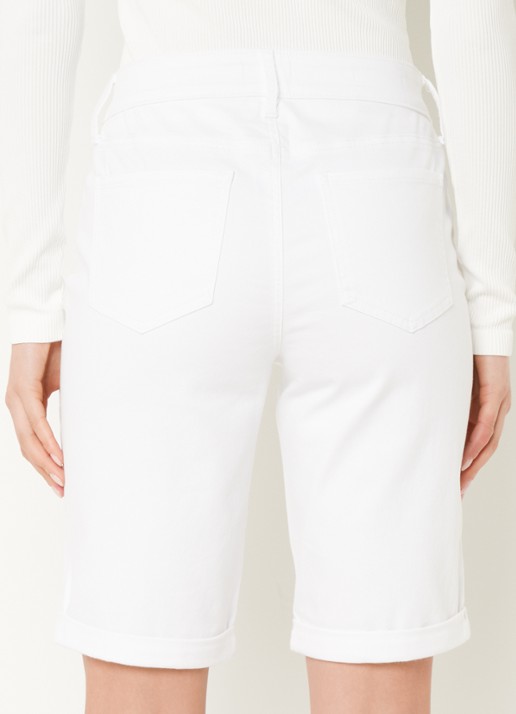NYDJ Briella mid waist straight fit korte broek met stretch - achterkant wit