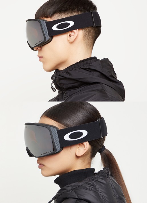 Oakley Flight Tracker L skibril OO7104  - voorkant 2 zwart