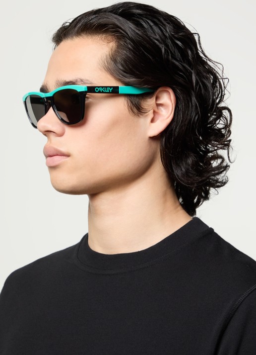 Oakley Frogskins Range zonnebril OO9284 - voorkant 5 turquoise