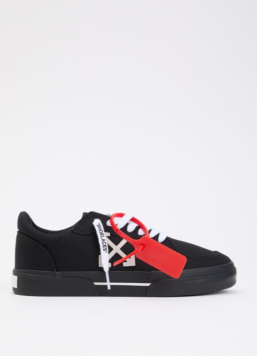 Off-White Vulcanized Low sneaker met logo