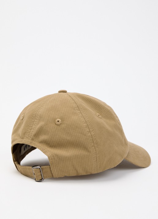 OLAF Herringbone pet met logo - detail 2 camel