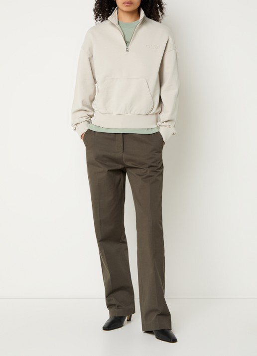OLAF Sweater met logoborduring - voorkant 2 beige