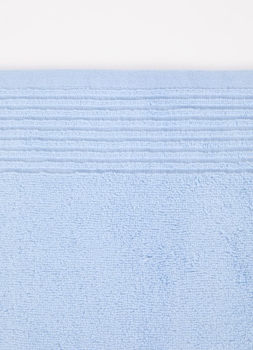 Olivier Desforges Alizee badhanddoek  - 450 gr/m² - 100 x 50 cm - detail lichtblauw