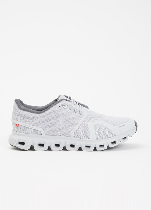 On Cloud 6 sportschoen van mesh met logo - voorkant 2 lichtgrijs