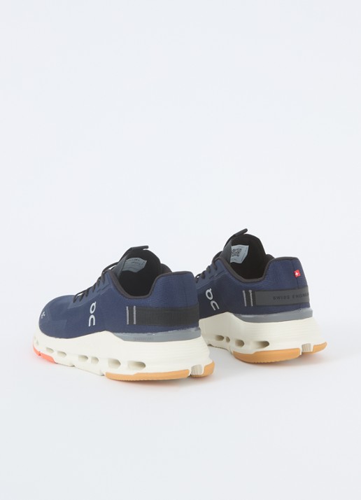 On Cloudnova Form 2 sneaker met mesh details - achterkant donkerblauw