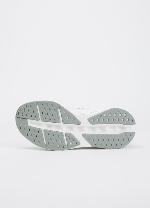 On Cloudsurfer Max sneaker van mesh met logo - detail 5 lindegroen