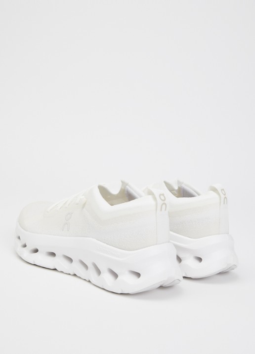 On Cloudtilt Moon sneaker met gebreid bovenwerk - achterkant 5 wit