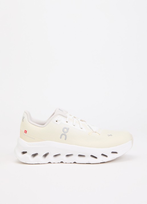On Cloudtilt sneaker met gebreid bovenwerk - voorkant 5 vanillegeel
