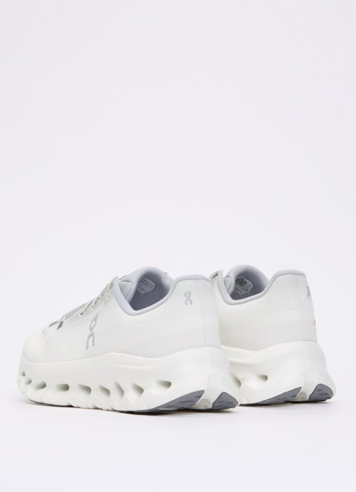 On Cloudtilt sneaker met logo - achterkant gebroken wit