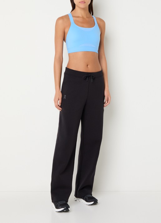 On Focus Tech high waist straight fit joggingbroek met steekzakken - voorkant 2 zwart