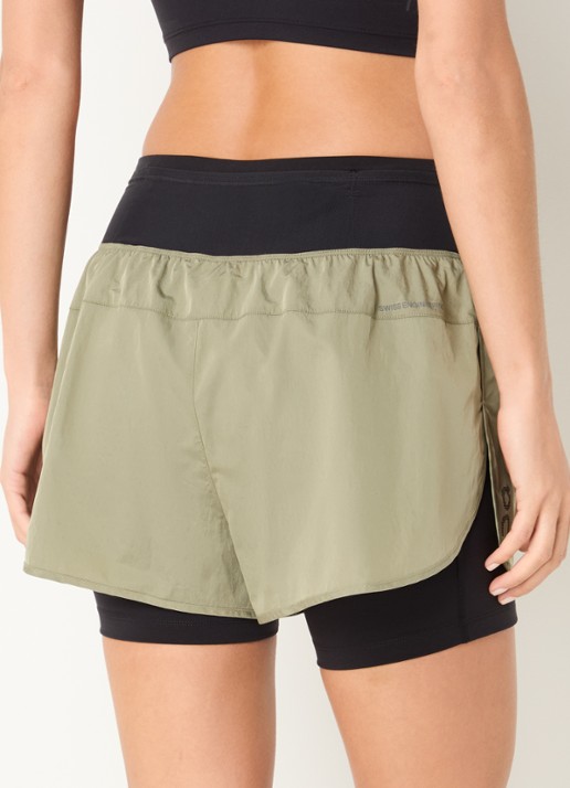 On Performance Volt high waist straight fit trainingsshort  - achterkant olijfgroen
