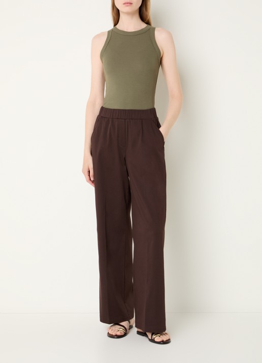 OPUS Mucia high waist straight fit broek met steekzakken - voorkant 3 bruin