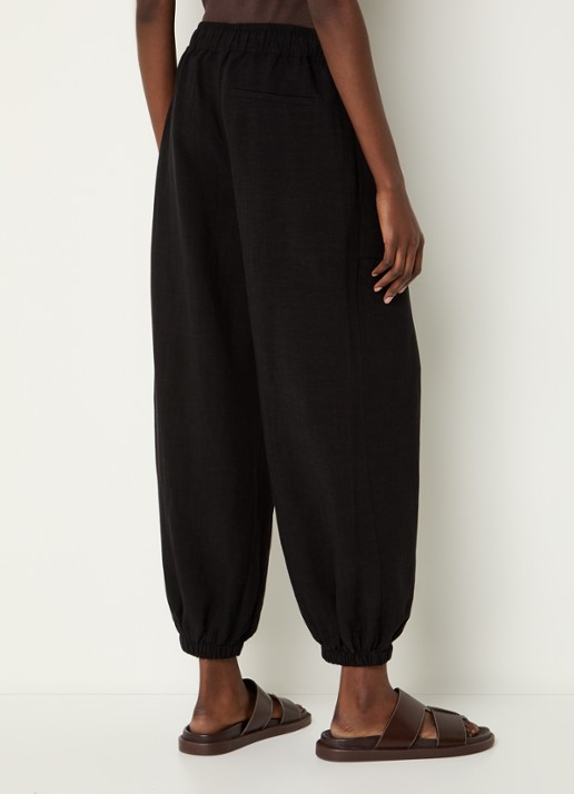 OPUS Myha Oasis high waist cropped tapered fit broek in linnenblend - achterkant zwart