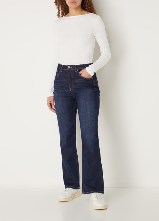 OPUS Sovke top met boothals en ribstructuur  - voorkant 2 wit