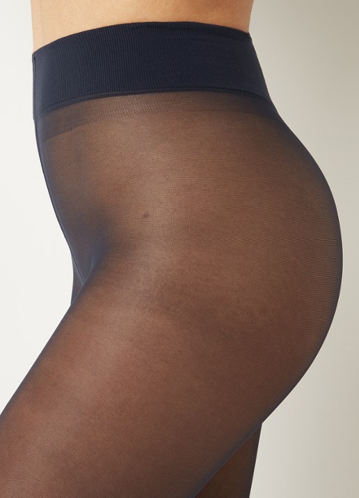 Oroblu Different panty in 40 denier - detail 2 donkerblauw