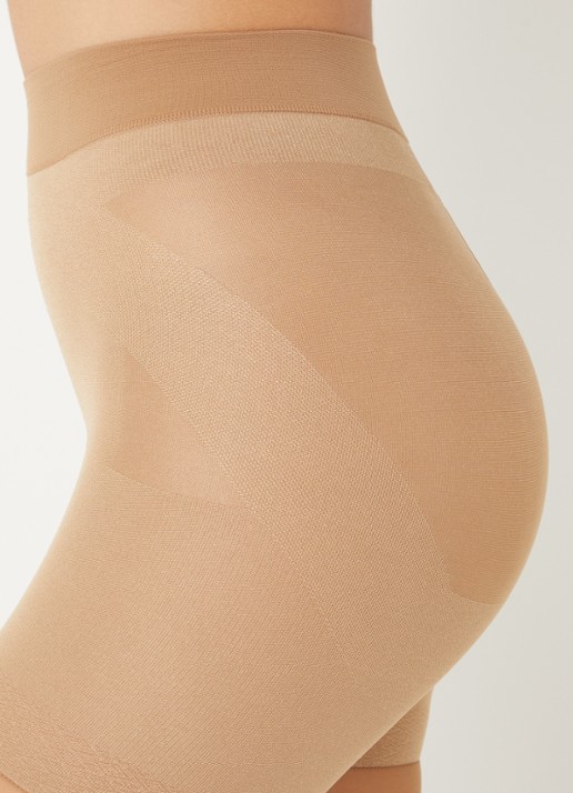 Oroblu Shock Up panty in 40 denier - detail 4 donkerbeige