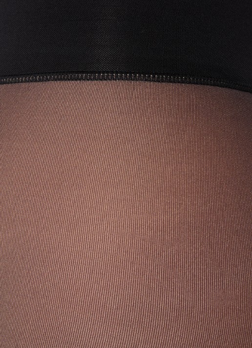Oroblu Thermo-Nude panty in 30 denier black sheer - detail zwart