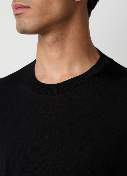 Oscar Jacobson Miguel fijngebreide pullover van scheerwol - detail 4 zwart