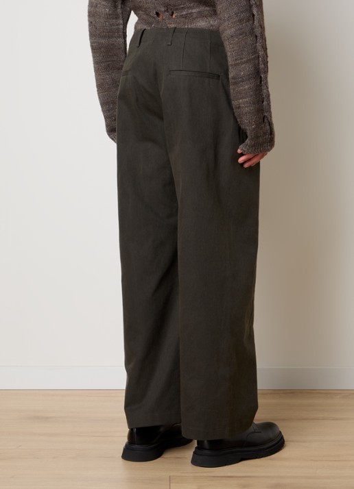 Our Legacy Wide fit chino met steekzakken - achterkant donkergrijs