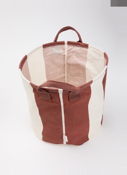 OYOY Living Design Kara mand set van 2 - voorkant 2 roodbruin