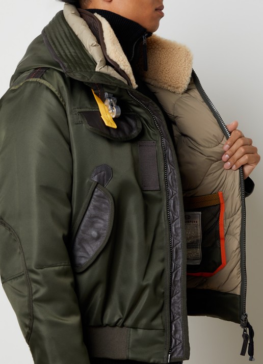Parajumpers Gobi gewatteerd bomberjack met donsvulling en logo - detail 2 groen