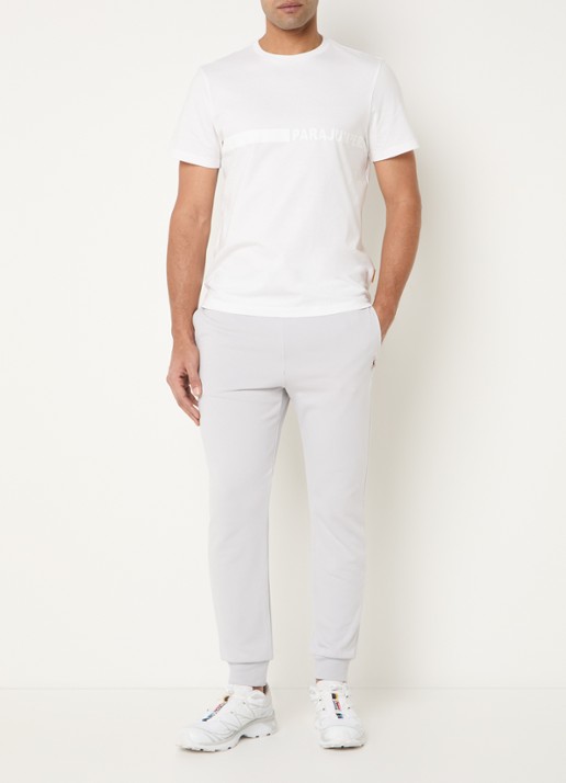 Parajumpers Makalu tapered fit joggingbroek met logo - voorkant 5 lichtgrijs