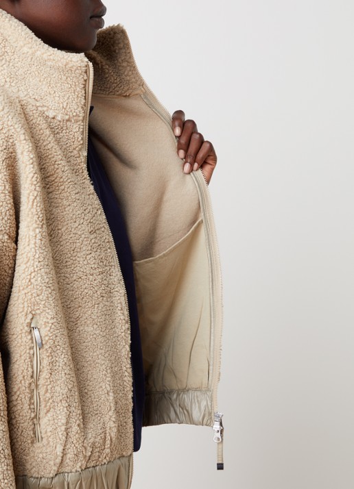 Parajumpers Sori jack van teddy met ritszakken en logo - detail 3 goud
