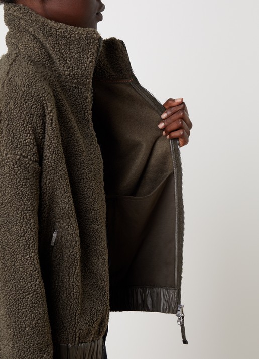 Parajumpers Sori jack van teddy met ritszakken en logo - detail 4 olijfgroen