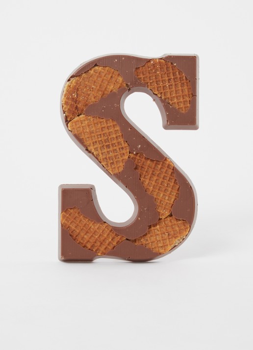 Patisserie de Bijenkorf Chocoladeletter S Melk met stroopwafels 185 gram - Limited Edition - voorkant 2 undefined