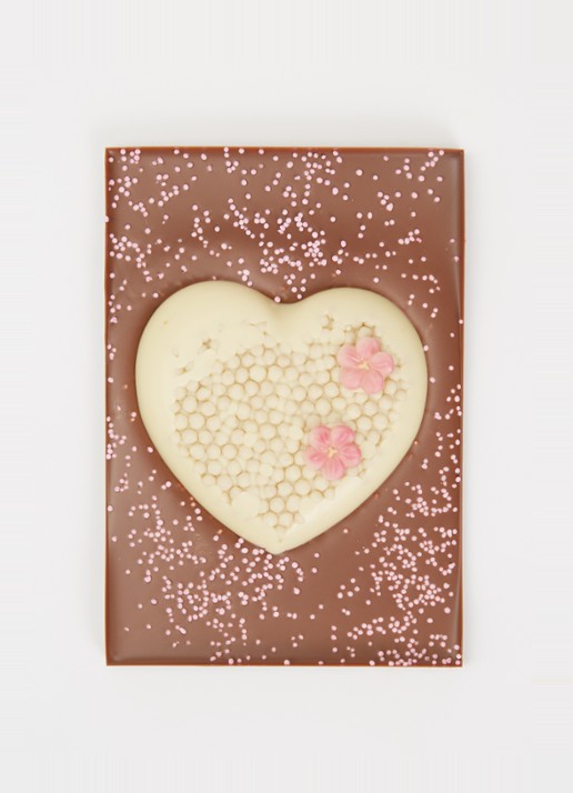 Patisserie de Bijenkorf Hart melkchocoladereep 210 gram - voorkant 2 undefined