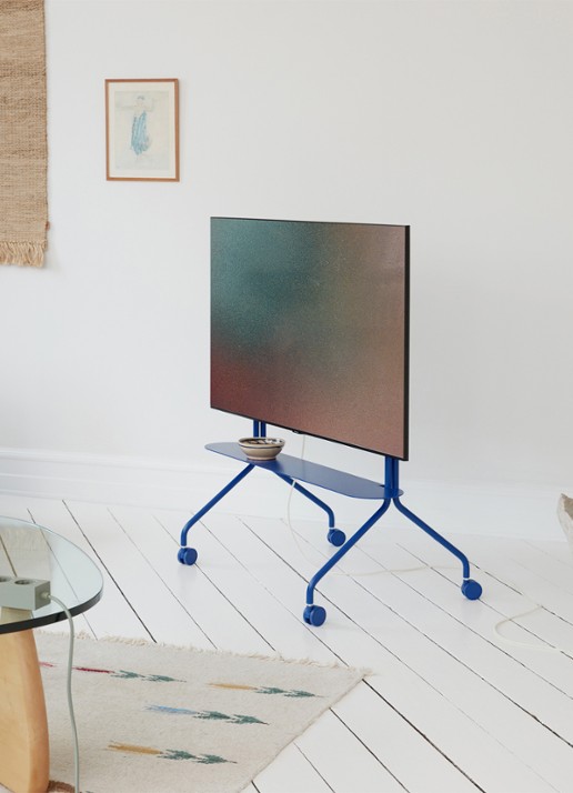 Pedestal Moon Rollin' TV standaard 107 cm - detail 7 donkerblauw