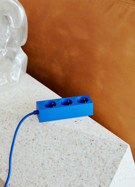 Pedestal Power Bar stekkerdoos 2 meter - voorkant 7 blauw