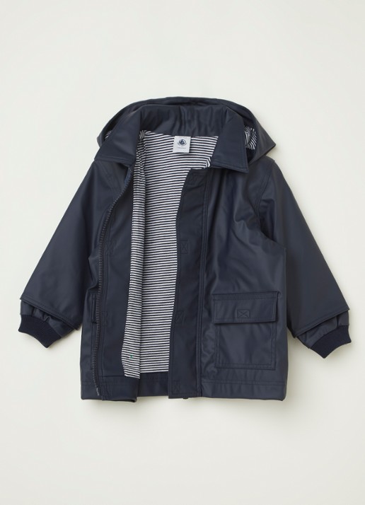 Petit Bateau Regenjas met capuchon en opgestikte zakken - voorkant 3 blauw