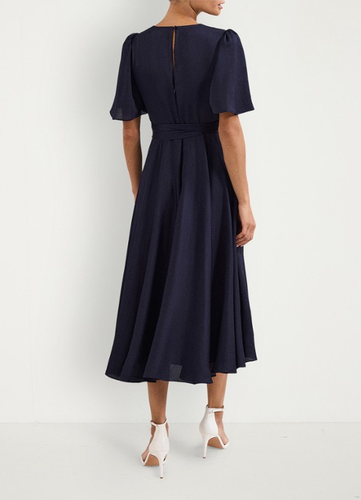 Phase Eight Abbie midi jurk met strikceintuur pofmouwen - achterkant 8 donkerblauw
