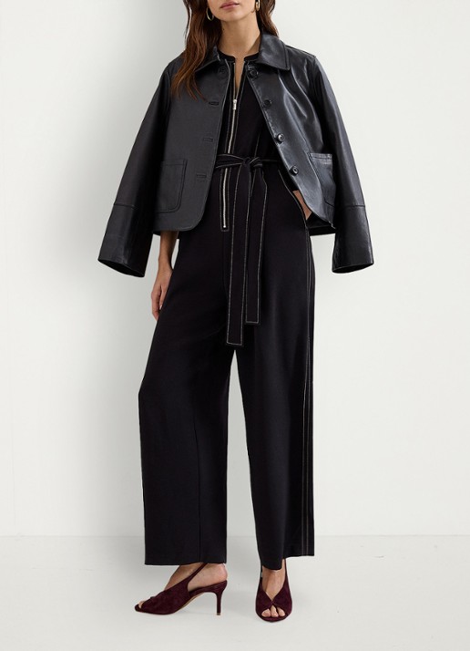 Phase Eight Alix wide fit jumpsuit met strikceintuur - detail 7 zwart