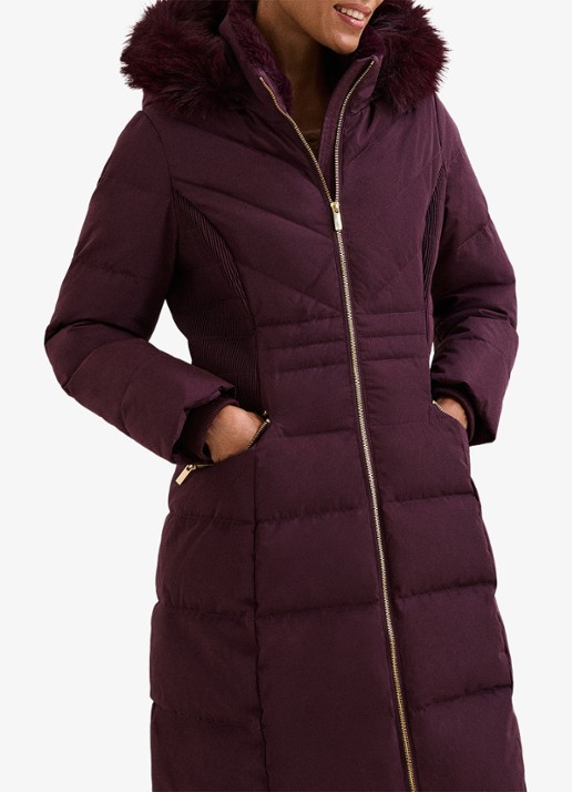 Phase Eight Amber puffer jas met capuchon - detail 4 aubergine