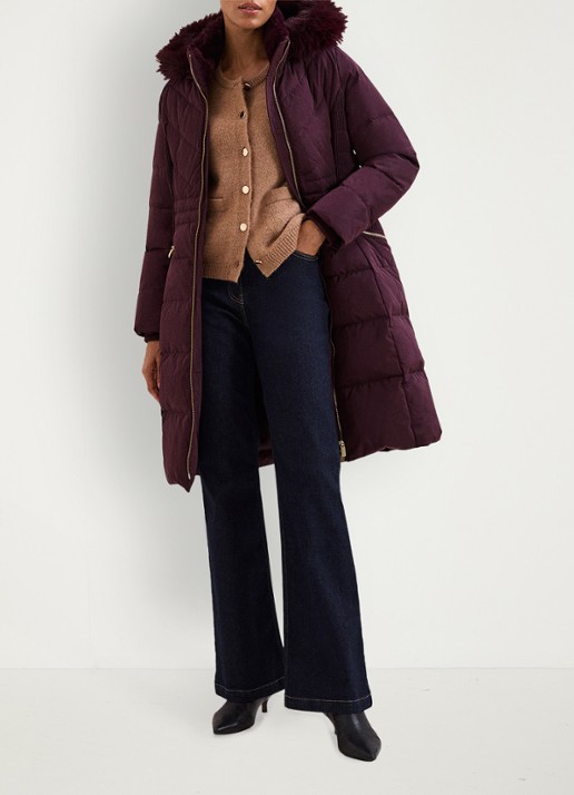 Phase Eight Amber puffer jas met capuchon - voorkant 8 aubergine