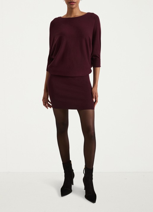 Phase Eight Becca mini fijngebreide jurk met vleermuismouw - voorkant 3 bordeauxrood