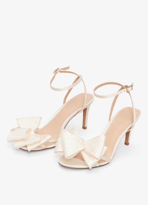 Phase Eight Bow sandalette met strikdetail en studs - detail ivoor