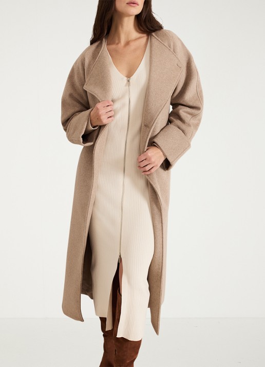 Phase Eight Ella fijngebreide midi jurk met split - detail 5 beige