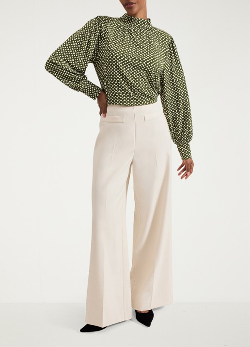Phase Eight Esme top met grafische print - voorkant 2 olijfgroen