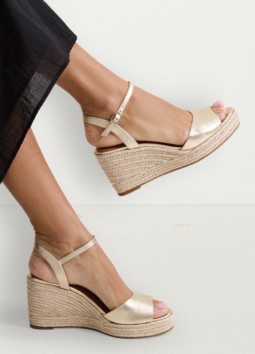 Phase Eight Espadrilles van leer met metallic finish - voorkant 2 goud