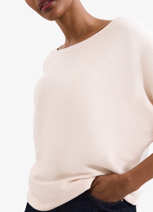 Phase Eight Giana ribgebreide trui met vleermuismouwen - detail 6 beige