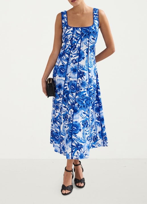 Phase Eight Goldie mouwloze midi jurk met bloemenprint - voorkant 2 blauw