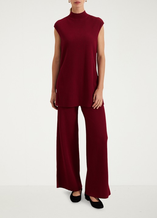 Phase Eight Lori ribgebreide top met splitten - voorkant 8 bordeauxrood