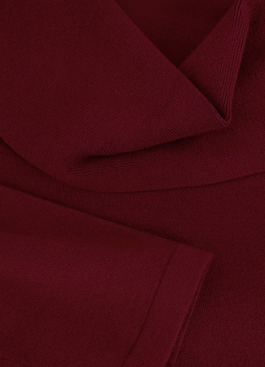 Phase Eight Lottie fijngebreide top met watervalhals - detail 6 bordeauxrood